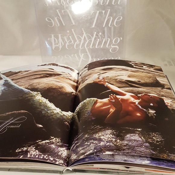 Book The Wedding Dress by Oleg Cassini with Acetate Jacket Cover Fashion History - Picture 13 of 15